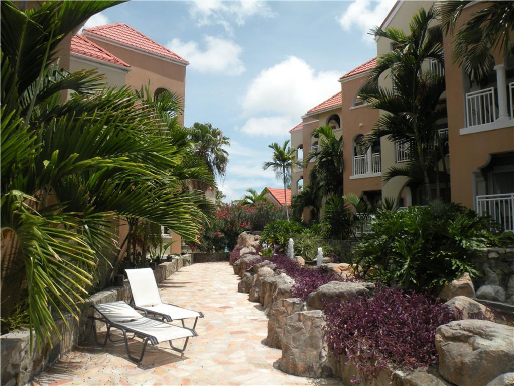 Divi Little Bay Beach Resort Philipsburg  Bagian luar foto